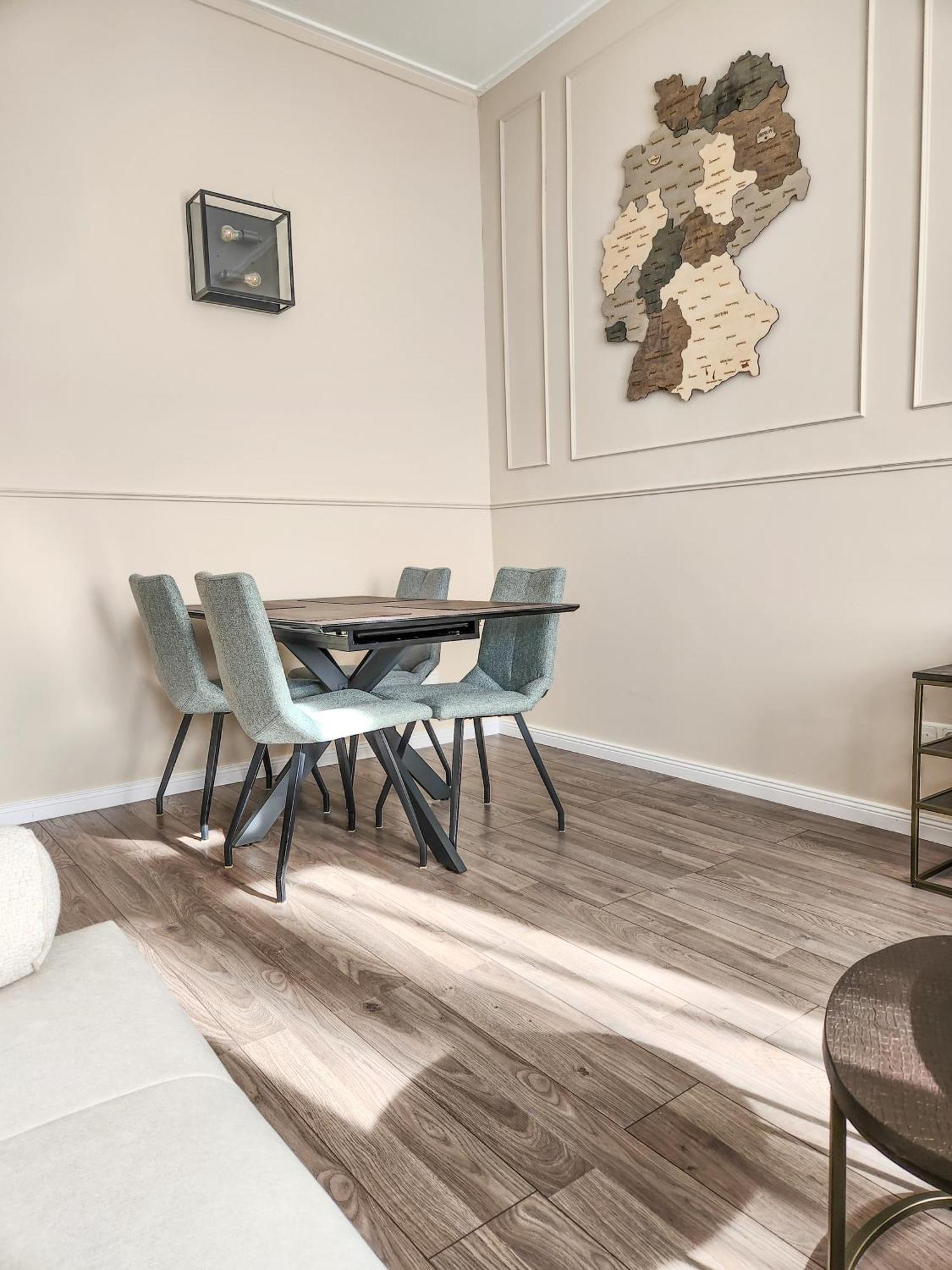 Geli Homes: Cozy 2-Bedroom with Premium Amenities Luenen Exterior photo