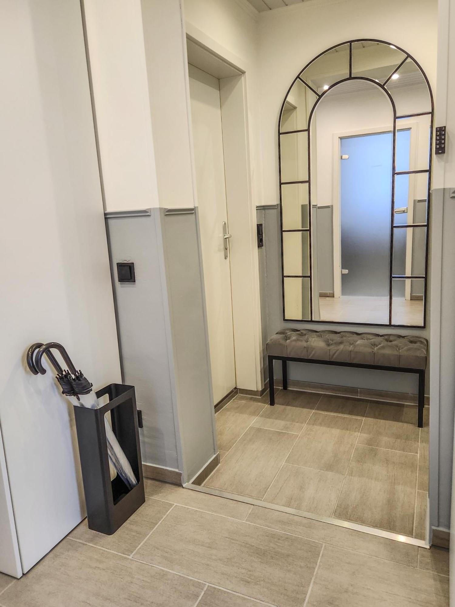 Geli Homes: Cozy 2-Bedroom with Premium Amenities Luenen Exterior photo
