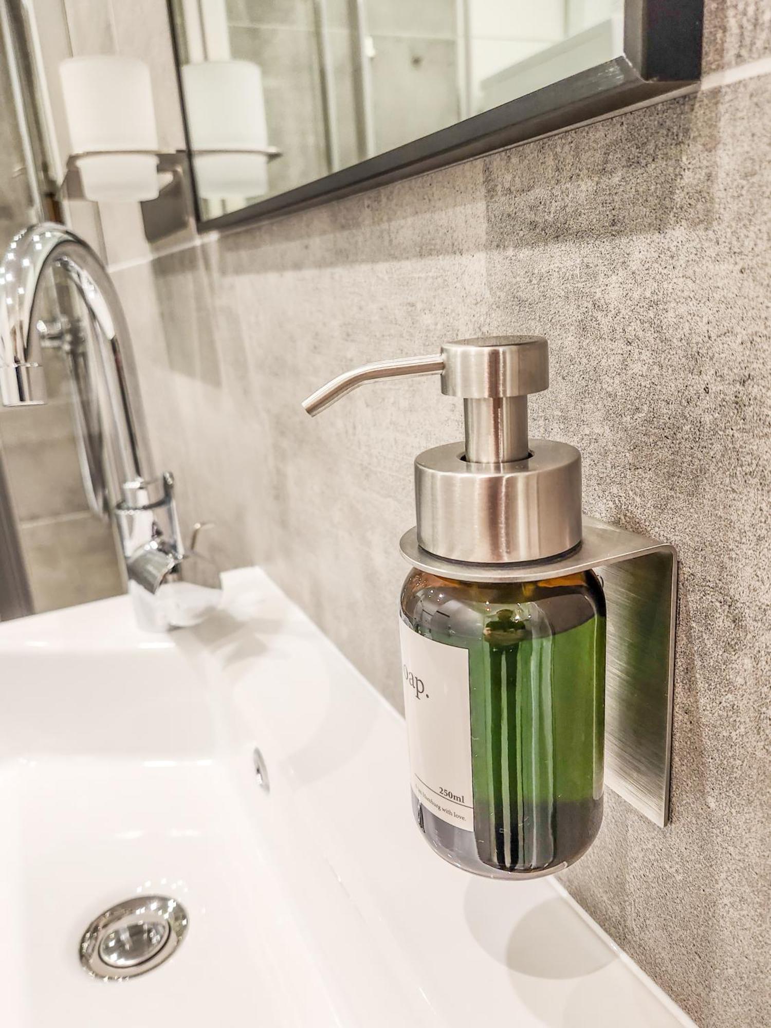 Geli Homes: Cozy 2-Bedroom with Premium Amenities Luenen Exterior photo